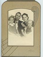 Elmer Turner Family 1942